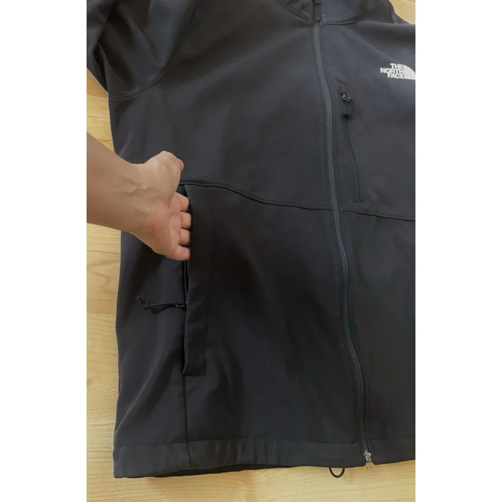 The North Face Men’s Apex Barrier Soft Shell Jacket Winwall Black XL